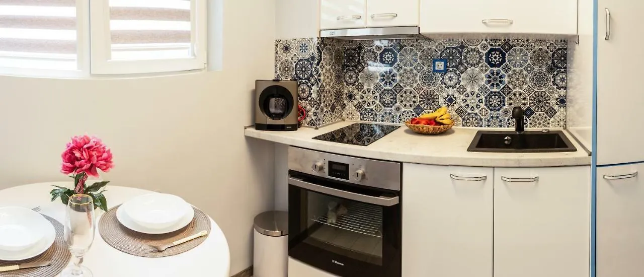 Apartment Morska Street Burgaz